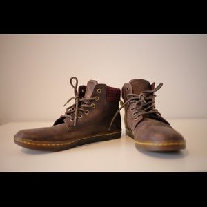 Dr. Martens Shoes - Doc Martens Boot US Size 9 Dr. Martens Shoes - Doc Martens Boot US Size 9